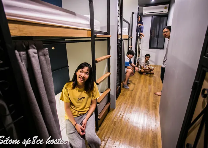 Silom Space * Бангкок