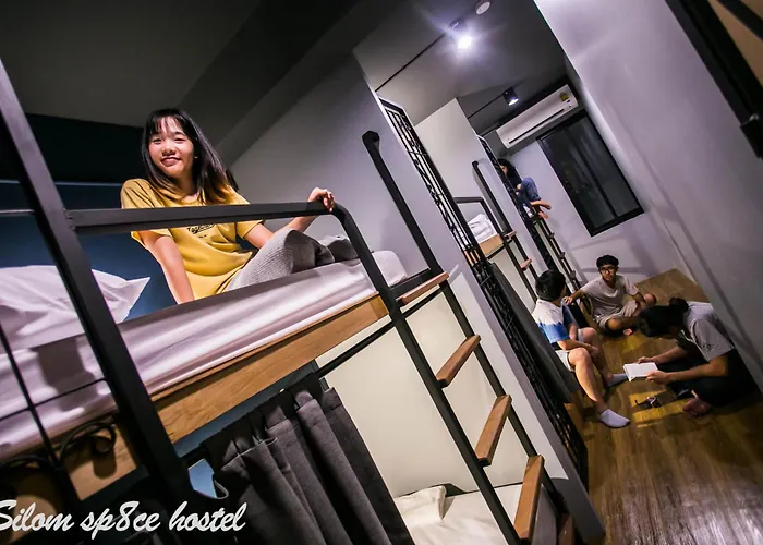 Silom Space Бангкок