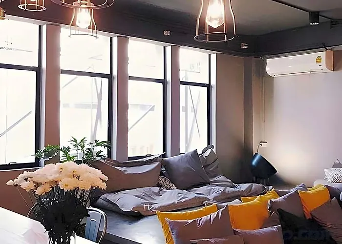 Хостел Silom Space Бангкок
