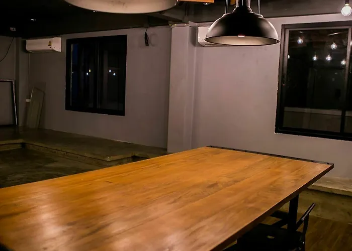 Хостел Silom Space *