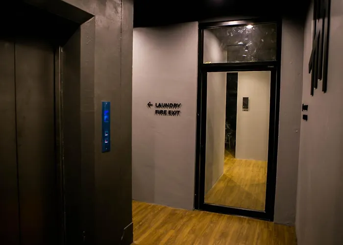 Silom Space Бангкок